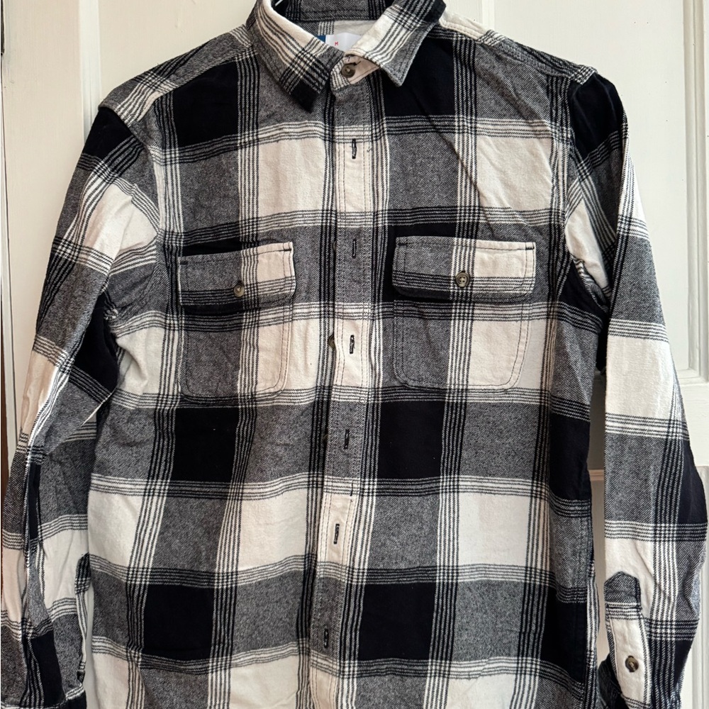 Old Navy Black and White Checkered Shirt